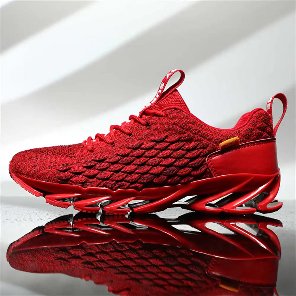 Chaussures de marche pour homm - Men Shoes Most Expensive avis et prix